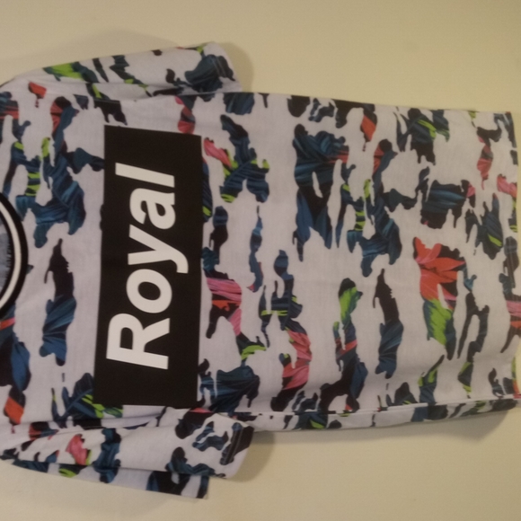 FIVE.BY.FIVE ROYAL FLORAL TEE SHIRT - Picture 2 of 6